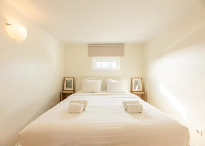 Διαμέρισμα Baixa Chiado 2 Bedroom Duplex With Ac Elevator Lisboa