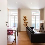 Baixa Chiado 2 Bedroom Duplex With Ac Elevator Διαμέρισμα