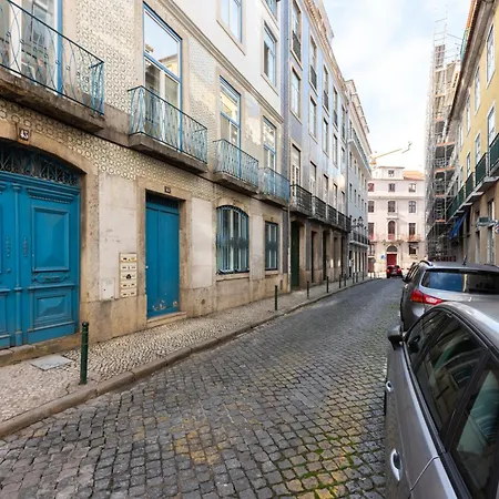 Baixa Chiado 2 Bedroom Duplex With Ac Elevator Apartamento *
