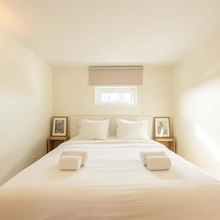 Apartamento Baixa Chiado 2 Bedroom Duplex With Ac Elevator Lisboa