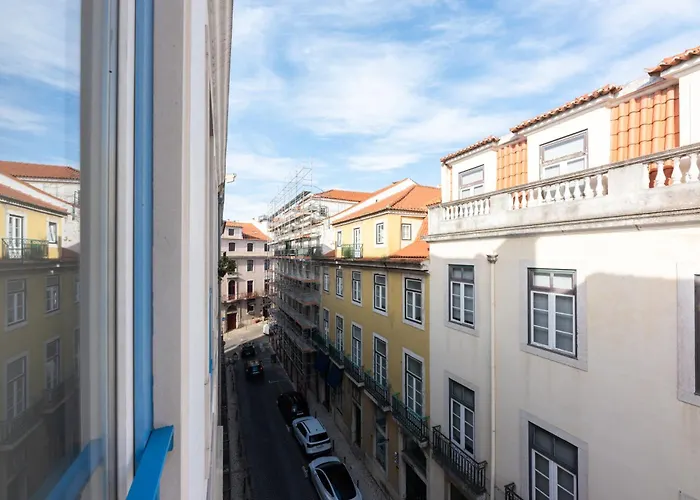 Baixa Chiado 2 Bedroom Duplex With Ac Elevator Apartman