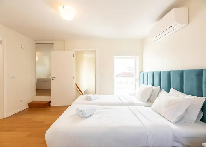 Apartman Baixa Chiado 2 Bedroom Duplex With Ac Elevator
