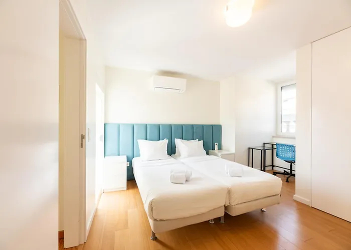 Apartman Baixa Chiado 2 Bedroom Duplex With Ac Elevator *