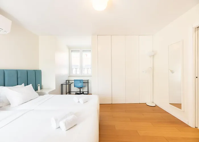 Baixa Chiado 2 Bedroom Duplex With Ac Elevator *