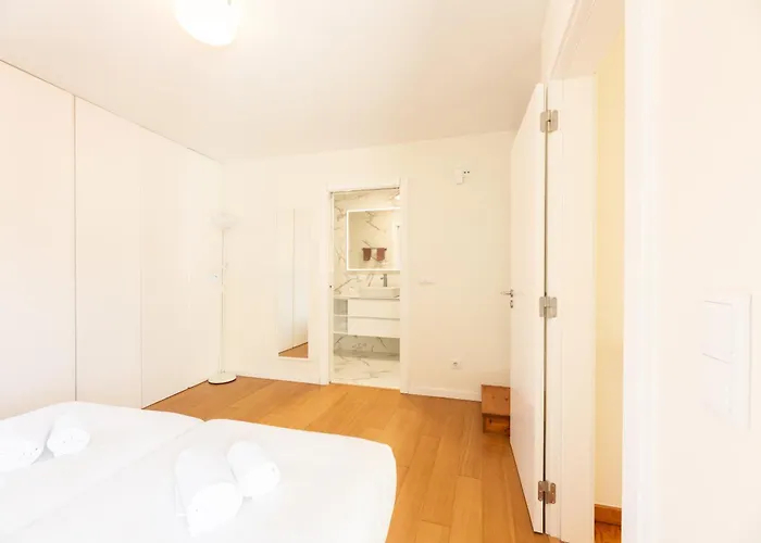 Apartman Baixa Chiado 2 Bedroom Duplex With Ac Elevator *