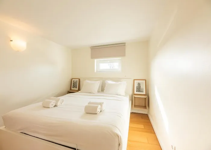 Baixa Chiado 2 Bedroom Duplex With Ac Elevator Apartman *