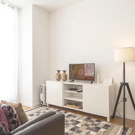 Lägenhet Baixa Chiado 2 Bedroom Duplex With Ac Elevator