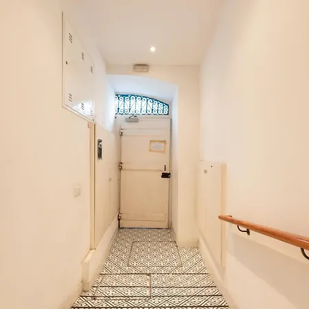 Apartman Baixa Chiado 2 Bedroom Duplex With Ac Elevator Lisboa