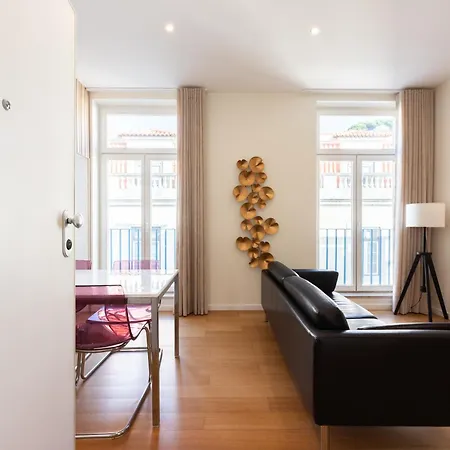 Baixa Chiado 2 Bedroom Duplex With Ac Elevator Apartman