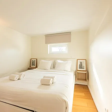 Baixa Chiado 2 Bedroom Duplex With Ac Elevator Apartman *